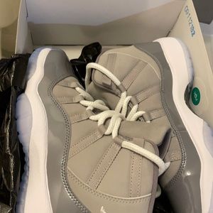 Air Jordan 11 retro cool grey 2021